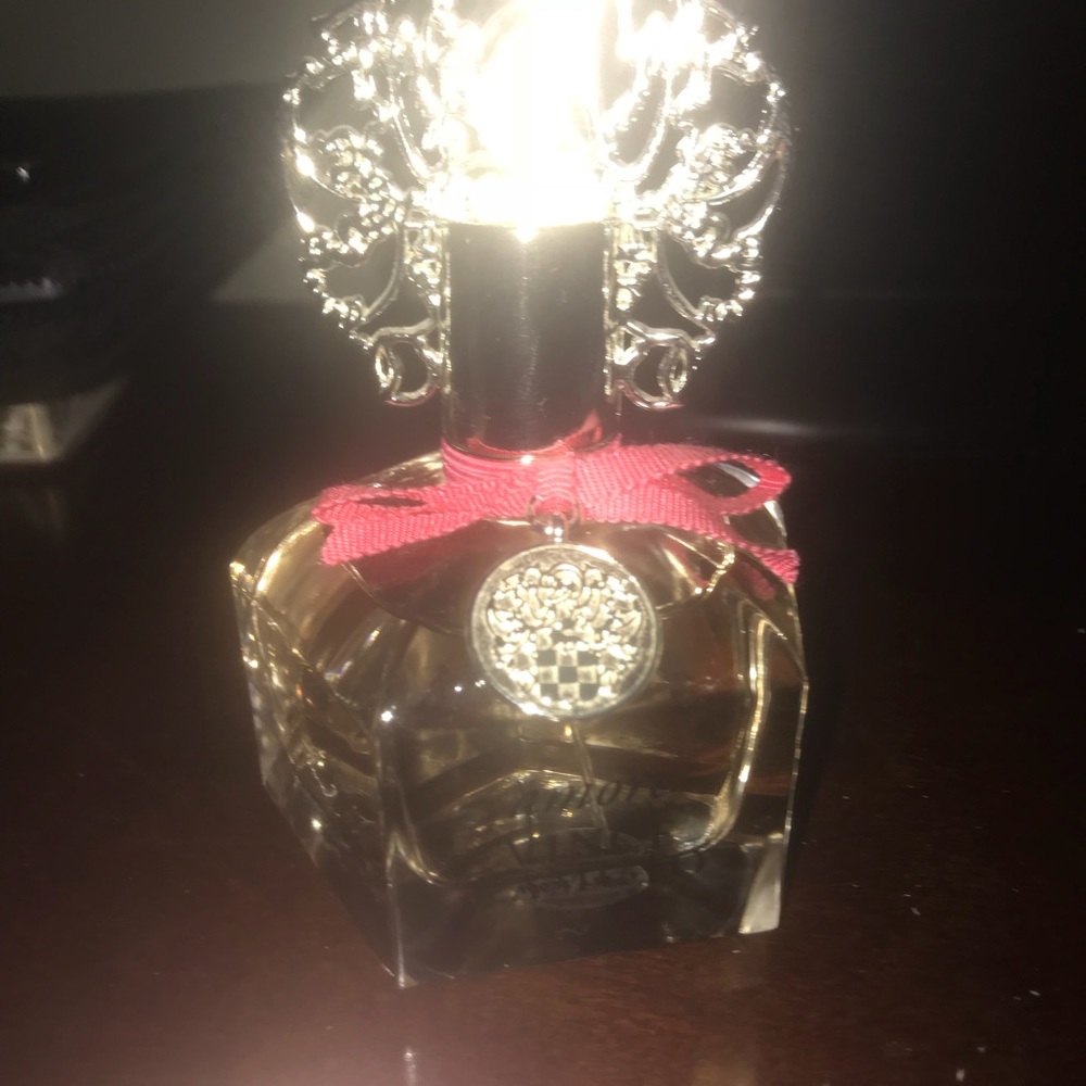 Perfume by Vince camuto